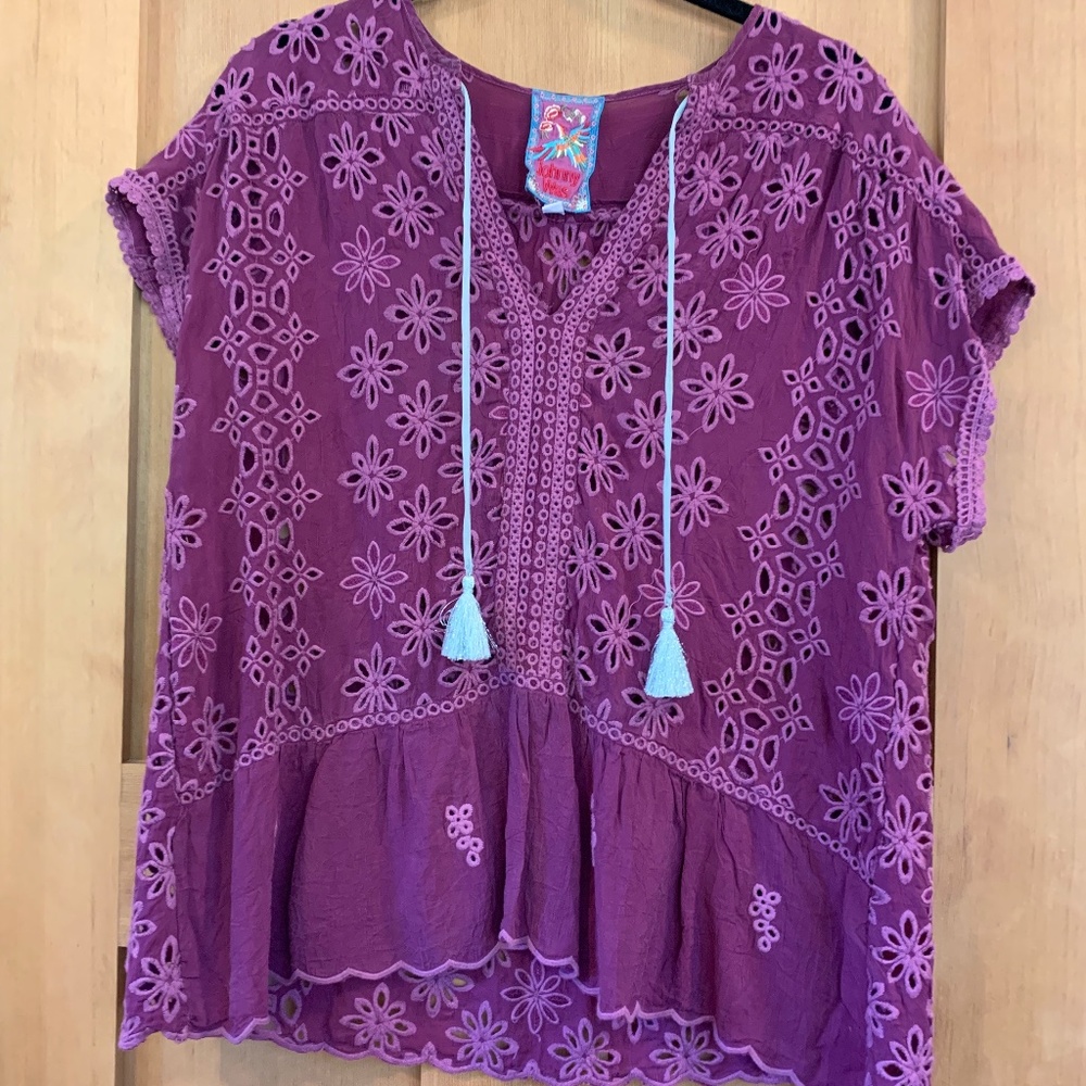 Johnny Was embroidered top XS
